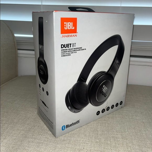 JBL Harman Duet BT Heaphones - Picture 2 of 2